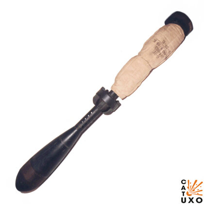 B 14 (BK883)  נ"ט נפיץ